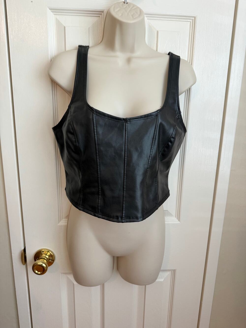 Altard State Faux Leather Top Women's Medium Black Crop Sleeveless Grunge Goth